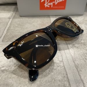 Ray-Ban Wayfarer Brown Lenses /Tortoise Brown Frame Standard & Large Size